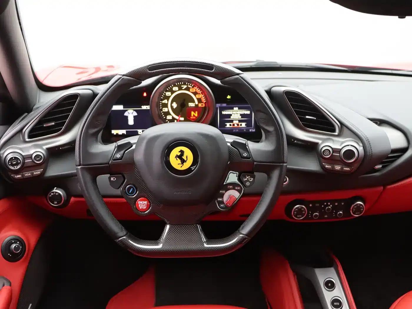 2015 Ferrari 488 GTB — миниатюра 11