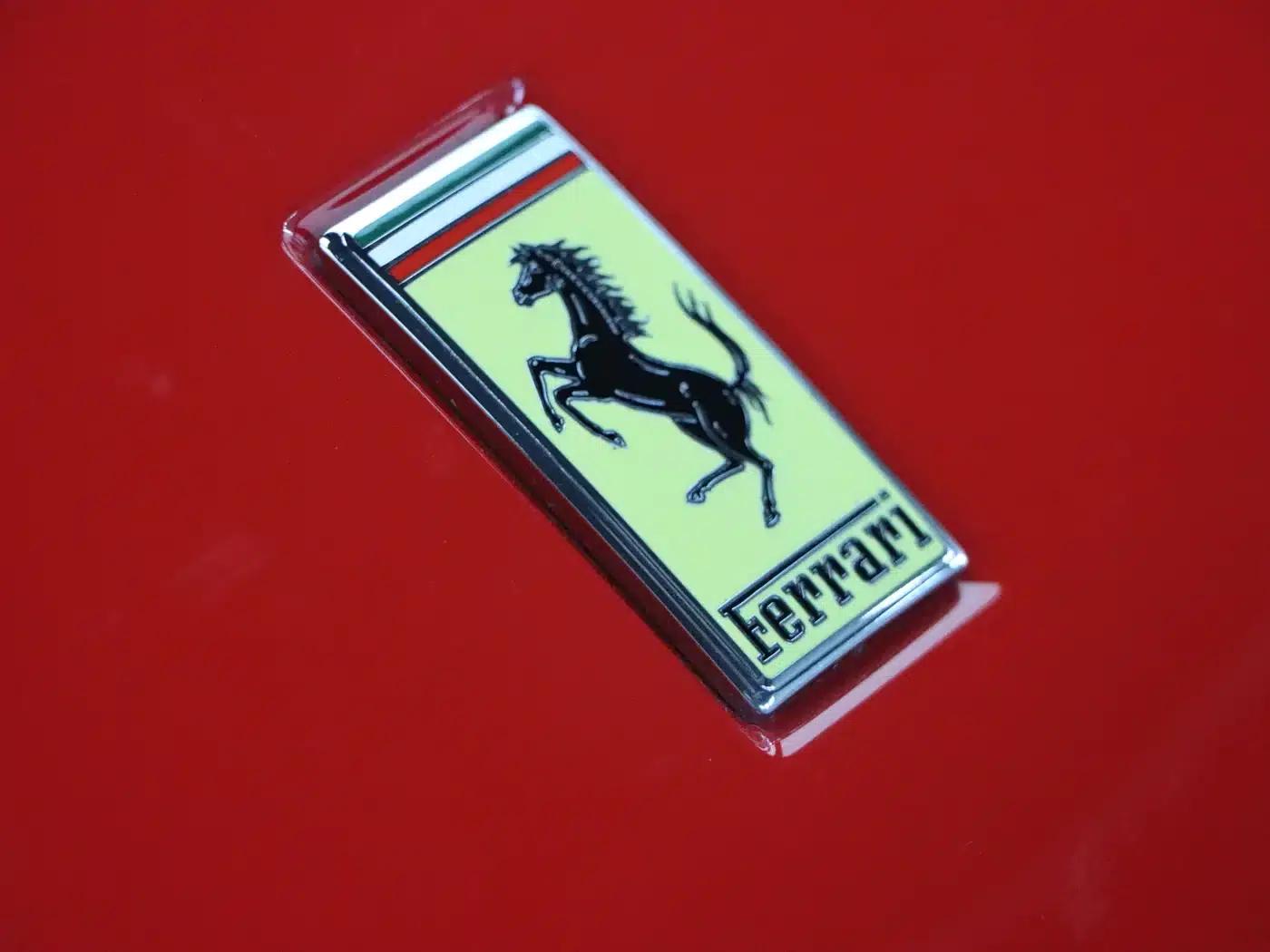 2015 Ferrari 488 GTB — миниатюра 23