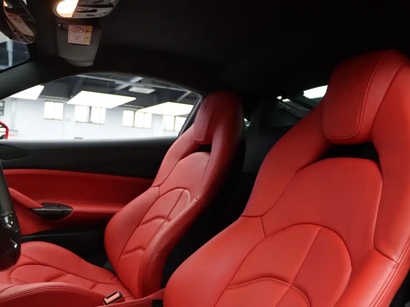 2015 Ferrari 488 GTB — миниатюра 27