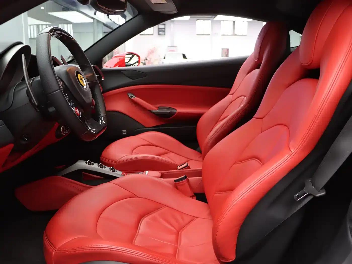 2015 Ferrari 488 GTB — миниатюра 29
