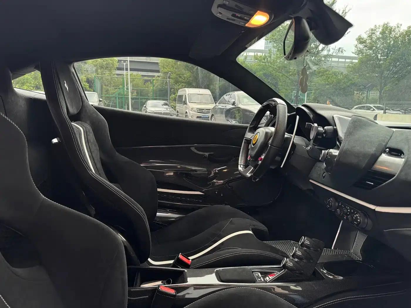 2015 Ferrari 488 GTB — миниатюра 19