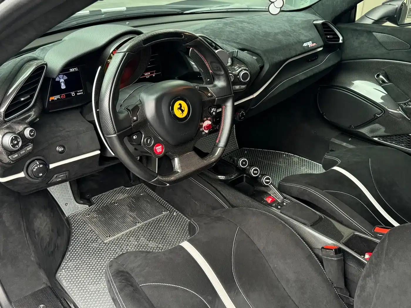 2015 Ferrari 488 GTB — миниатюра 24
