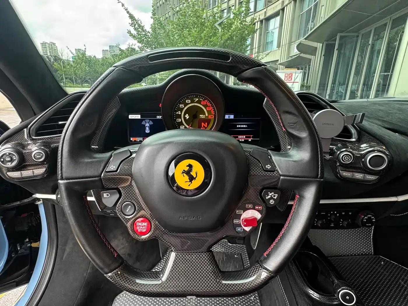 2015 Ferrari 488 GTB — миниатюра 25
