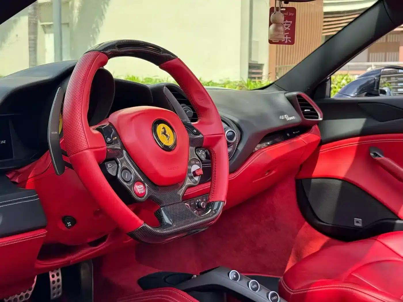 2015 Ferrari 488 Spider — миниатюра 8