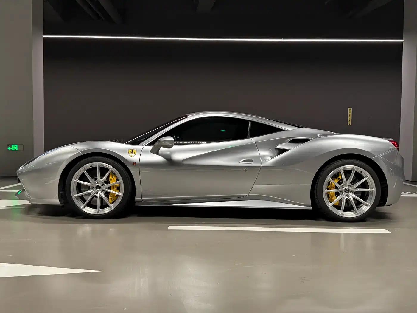 2015 Ferrari 488 GTB — миниатюра 18