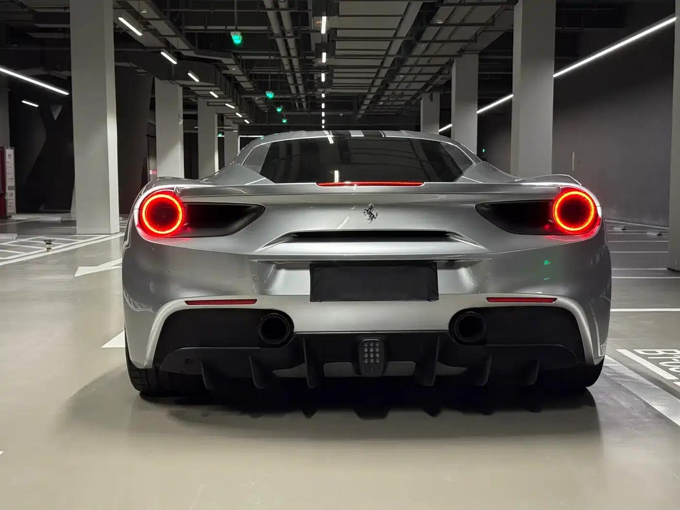 2015 Ferrari 488 GTB — миниатюра 9