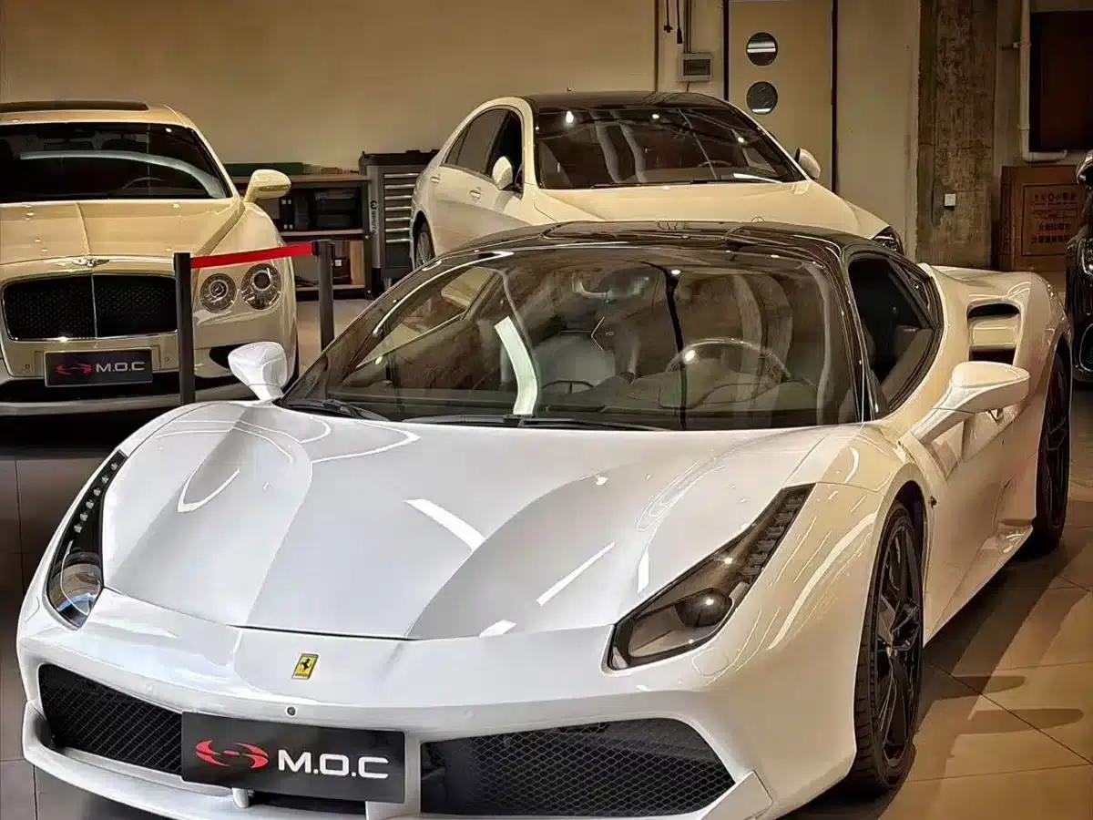 2015 Ferrari 488 GTB — миниатюра 1