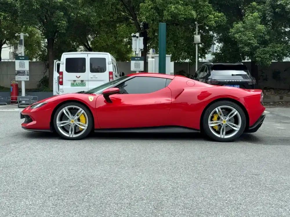 Ferrari 296 2021 3.0T V6 GTB — миниатюра 14