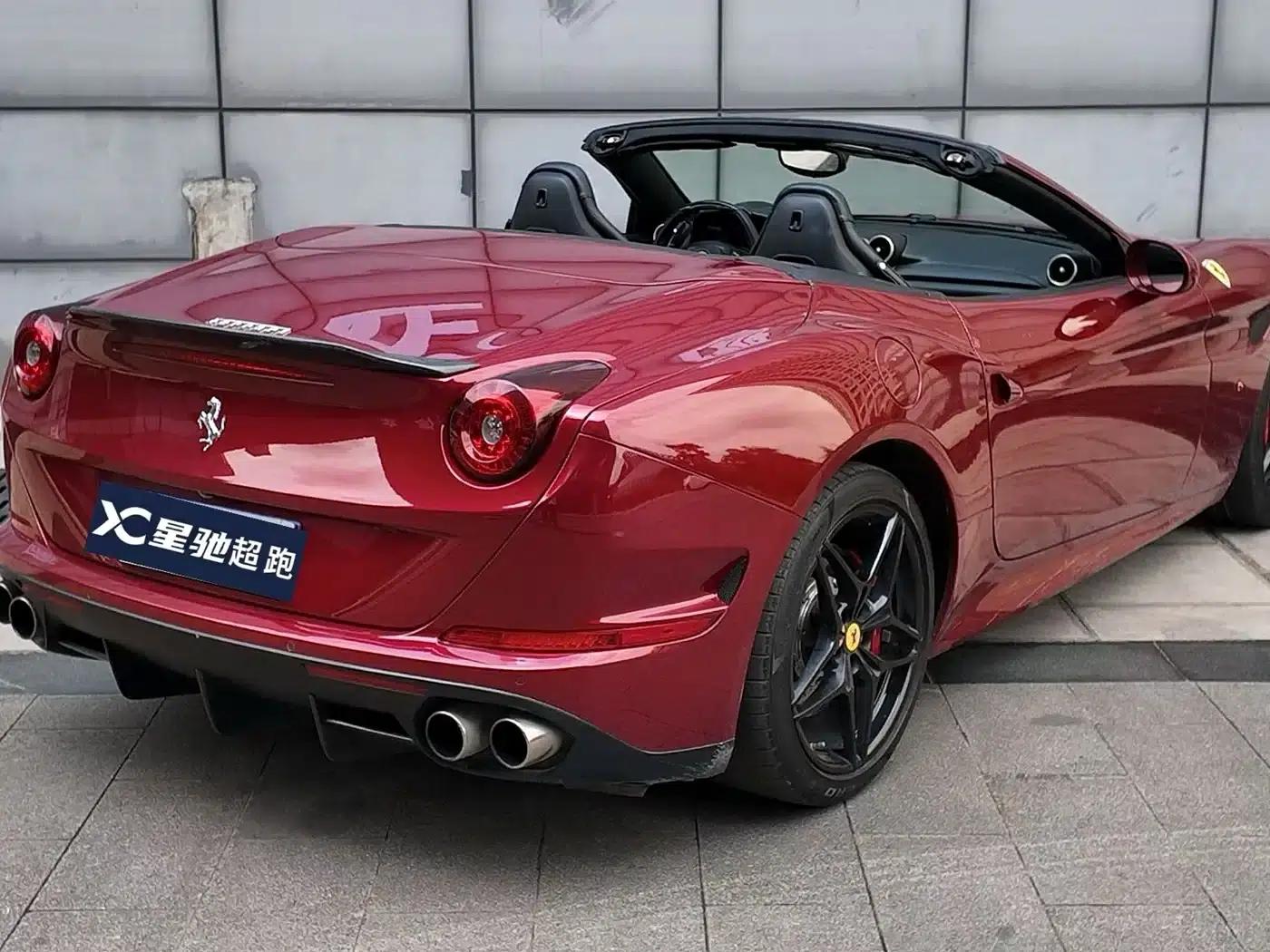 California T 2015 3.9T Standard Model — миниатюра 2