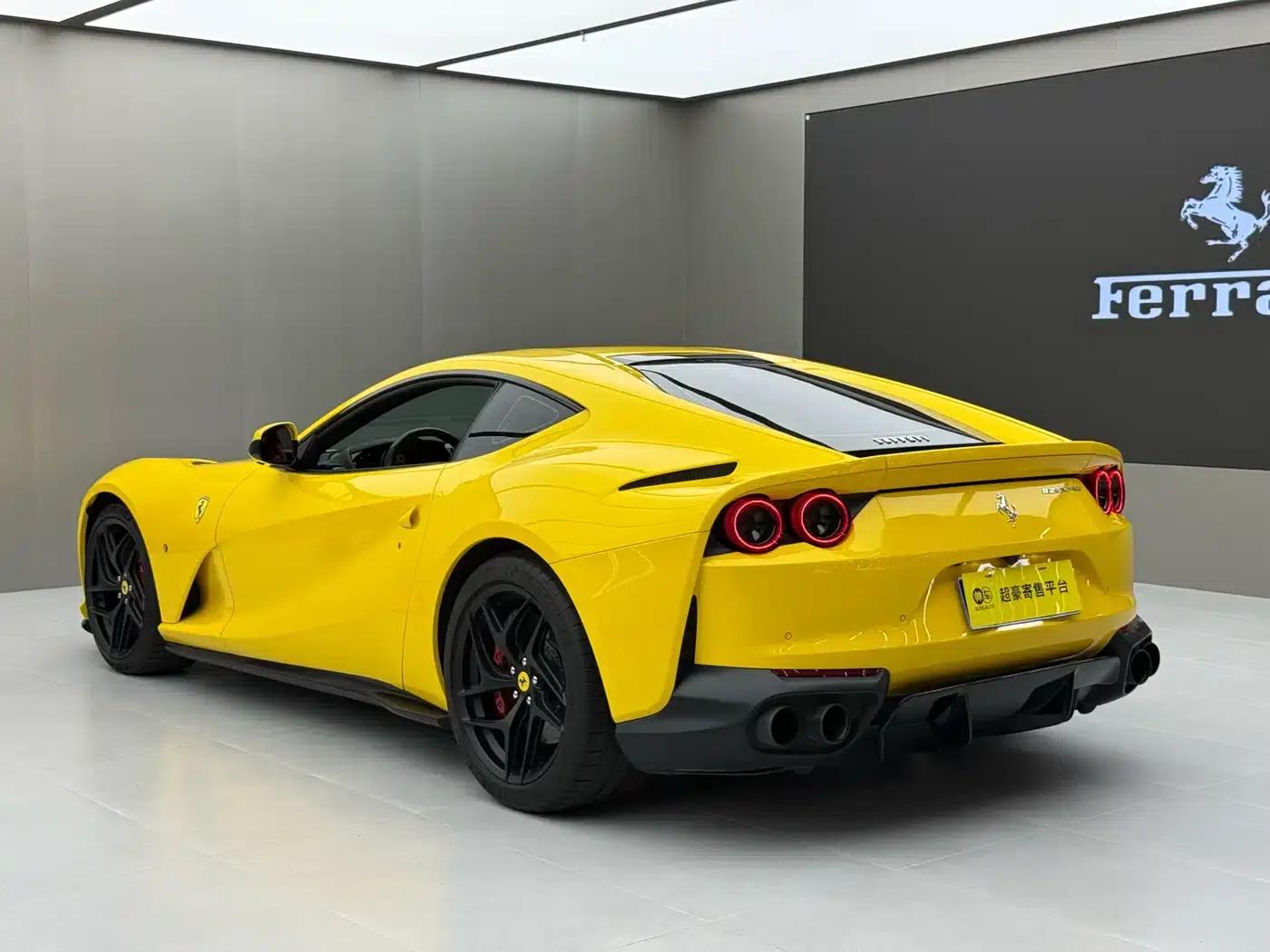 Ferrari 812 2017 6.5L Superfast — миниатюра 6