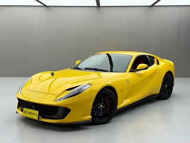 Ferrari 812 2017 6.5L Superfast