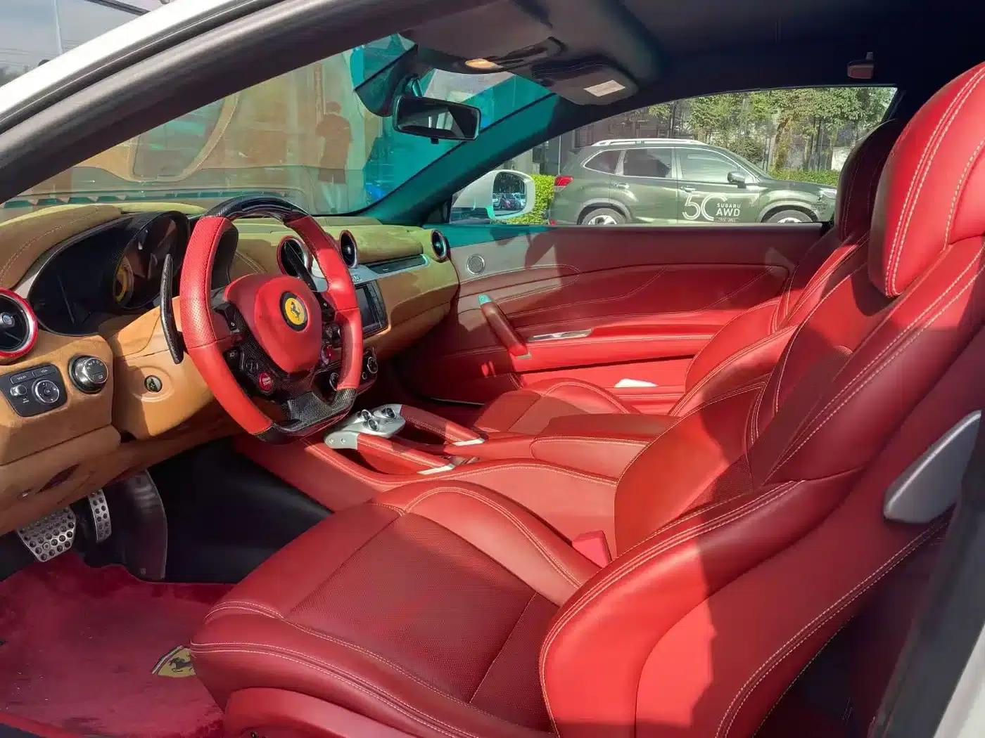Ferrari FF 2012 6.3L V12 — миниатюра 4