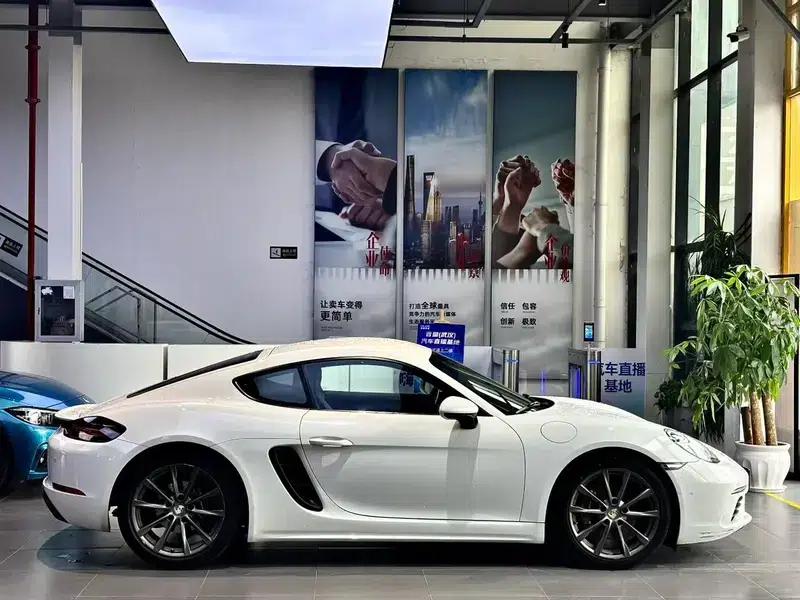 Porsche 718 Cayman 2018 2.0T — миниатюра 5