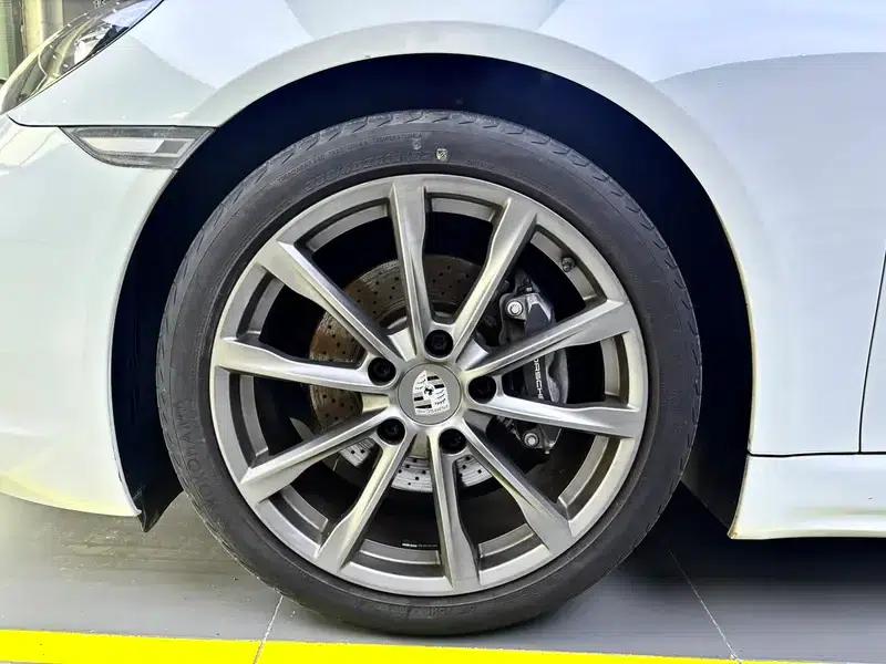 Porsche 718 Cayman 2018 2.0T — миниатюра 7