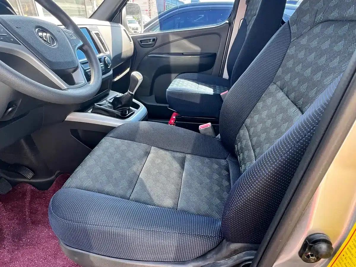 Fengjing G5 2023 2.0L Gasoline Commercial Vehicle Edition with Window Cover, 5/6 Seats, 1TZS — миниатюра 6