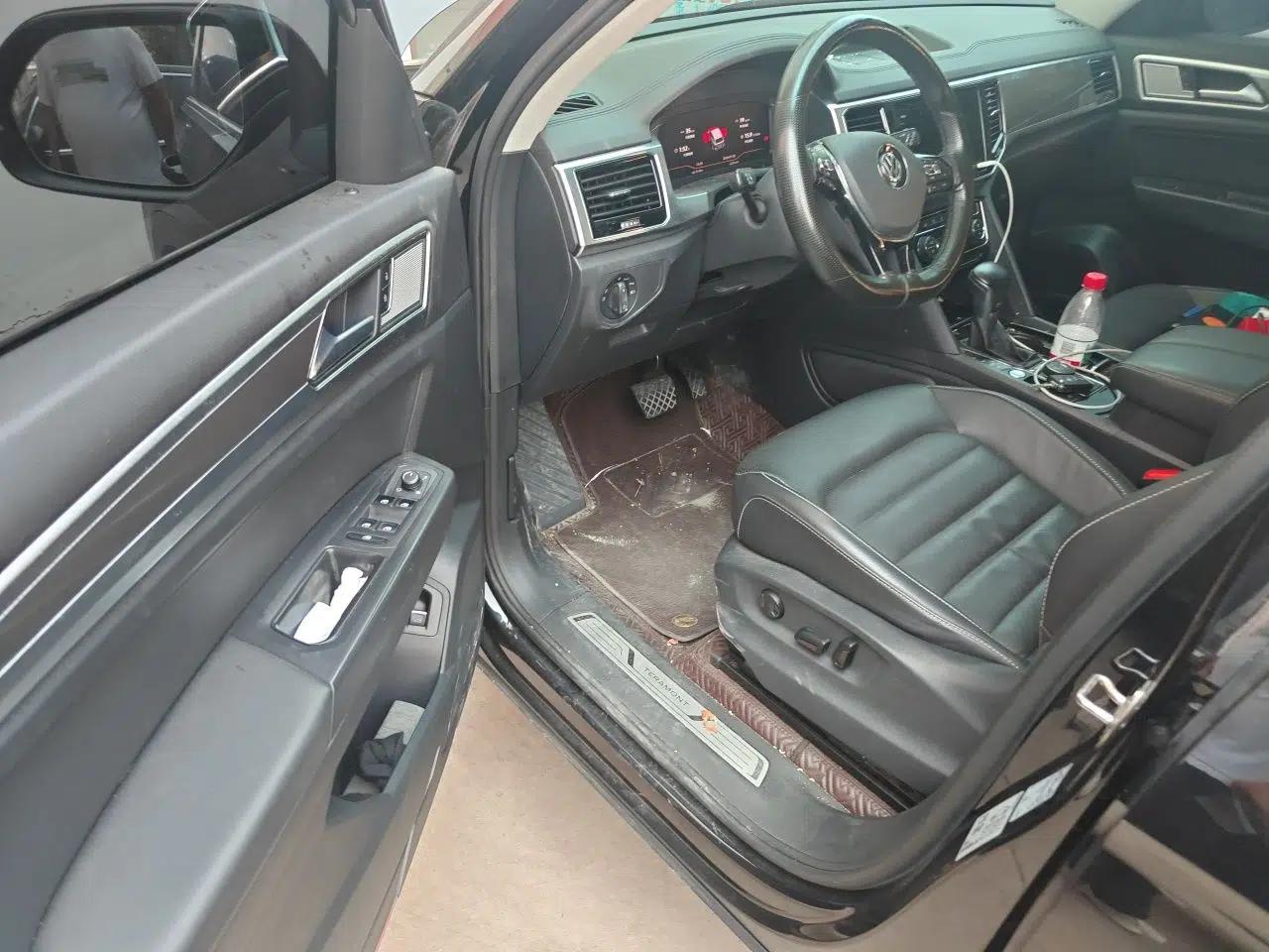 Volkswagen Teramont 2020 Revised Version 530 V6 Four-Wheel Drive Luxury Edition — миниатюра 16