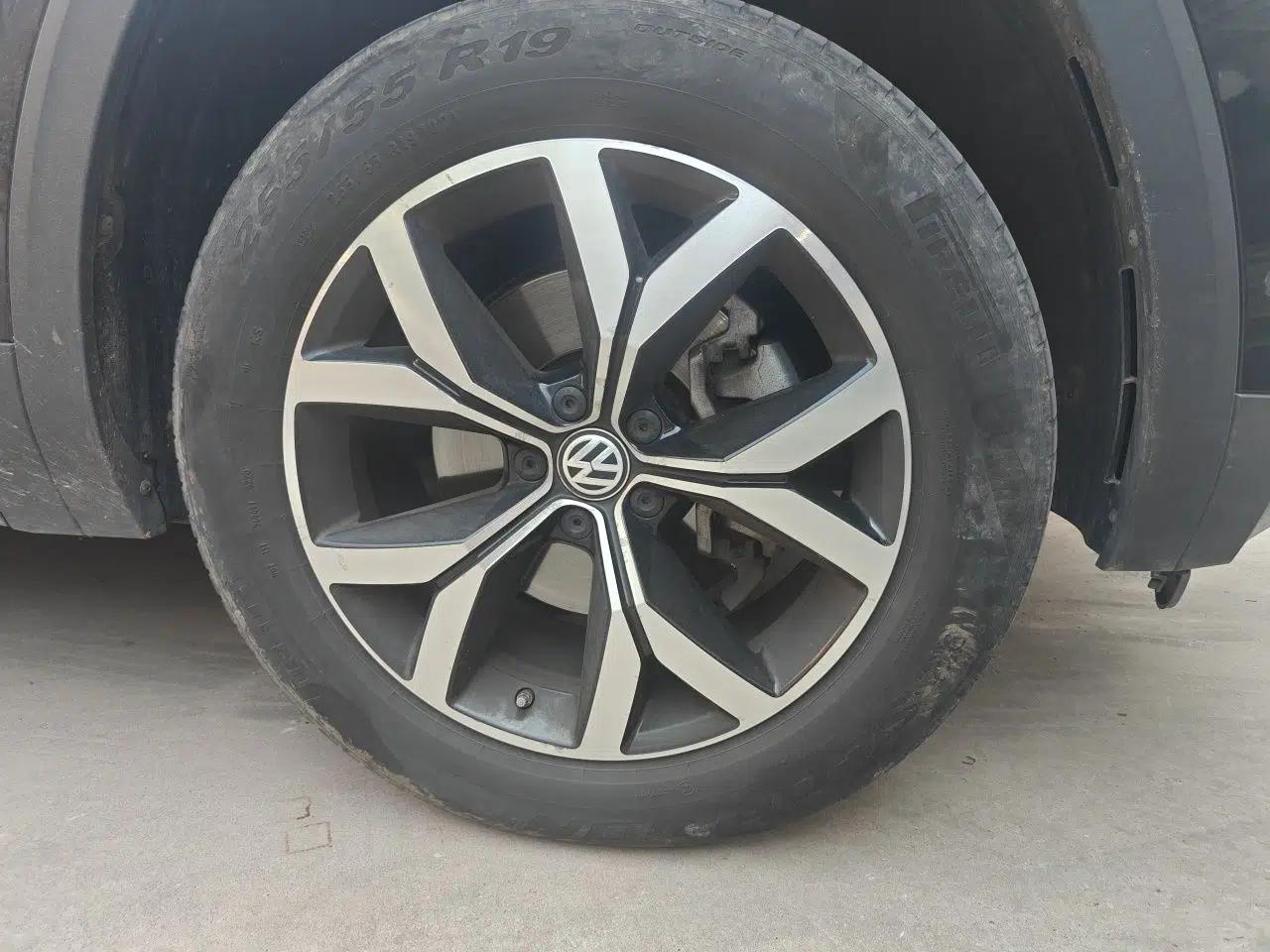 Volkswagen Teramont 2020 Revised Version 530 V6 Four-Wheel Drive Luxury Edition — миниатюра 8