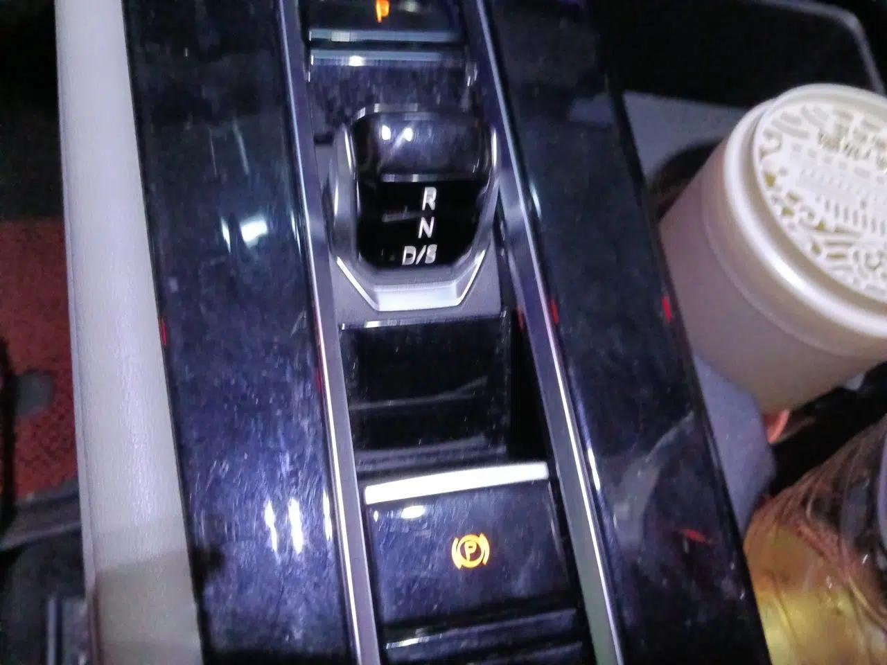Volkswagen Teramont 2024 380TSI All-Wheel Drive Longyao Edition — миниатюра 14