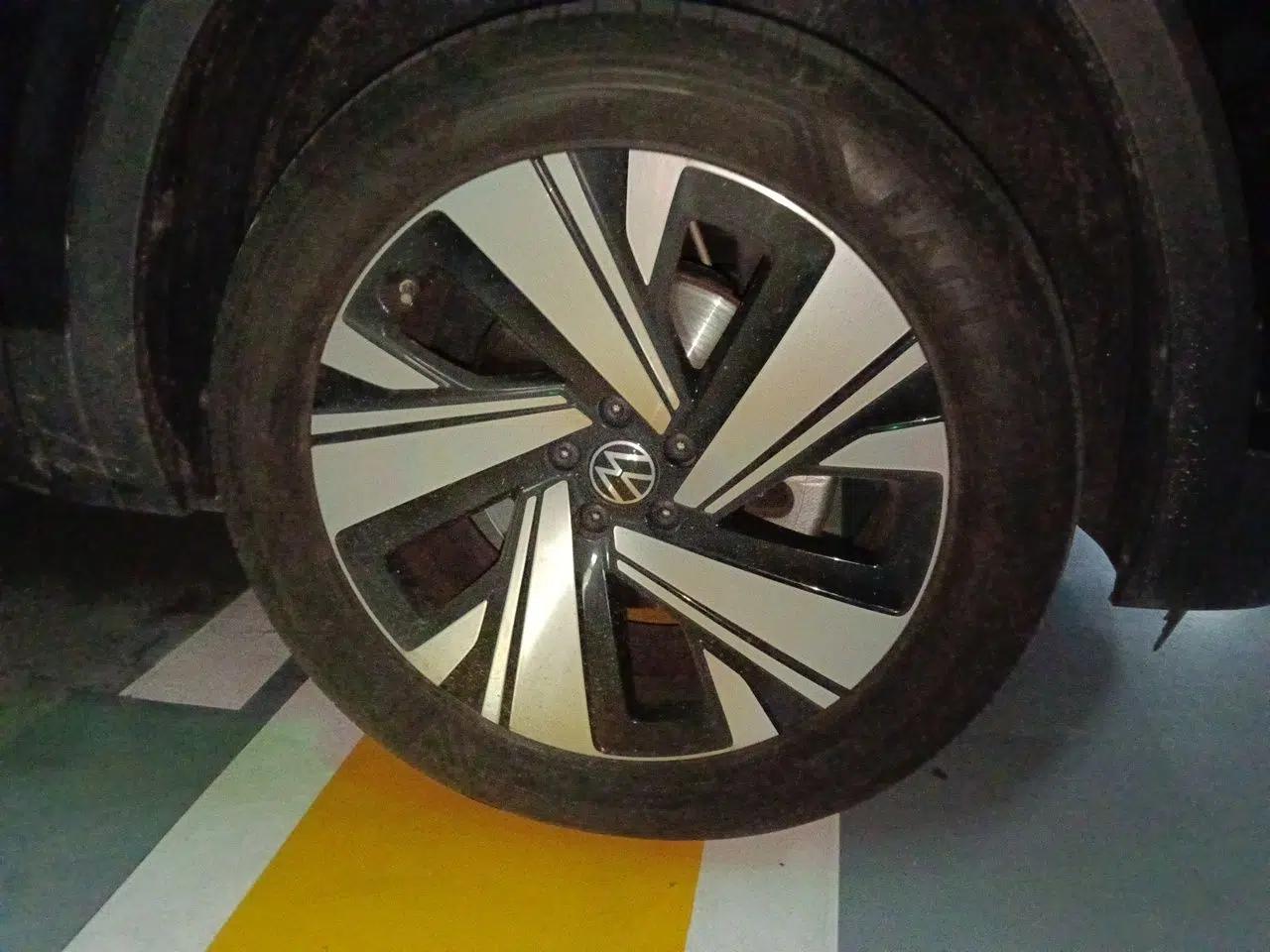 Volkswagen Teramont 2024 380TSI All-Wheel Drive Longyao Edition — миниатюра 8