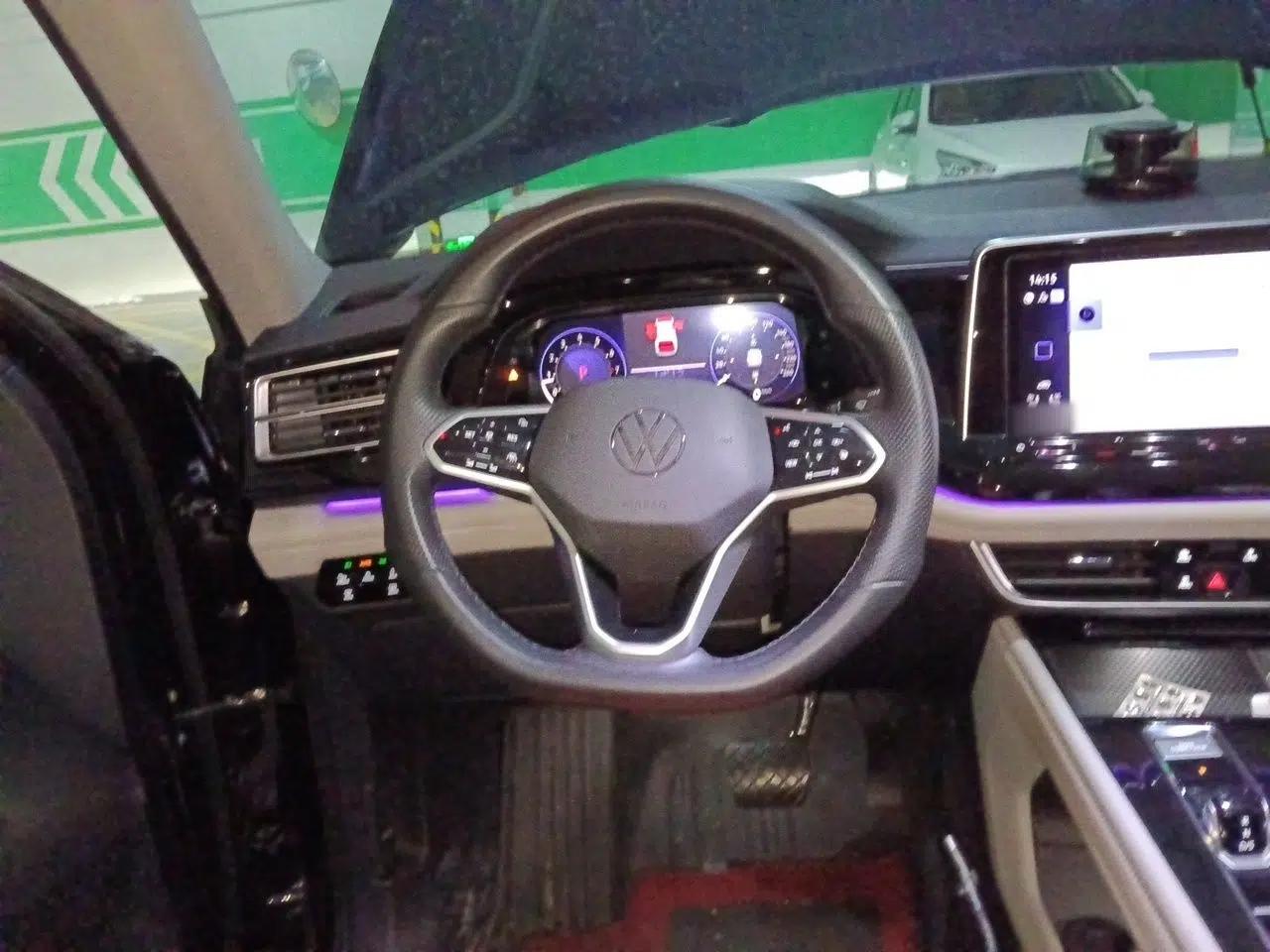 Volkswagen Teramont 2024 380TSI All-Wheel Drive Longyao Edition — миниатюра 10