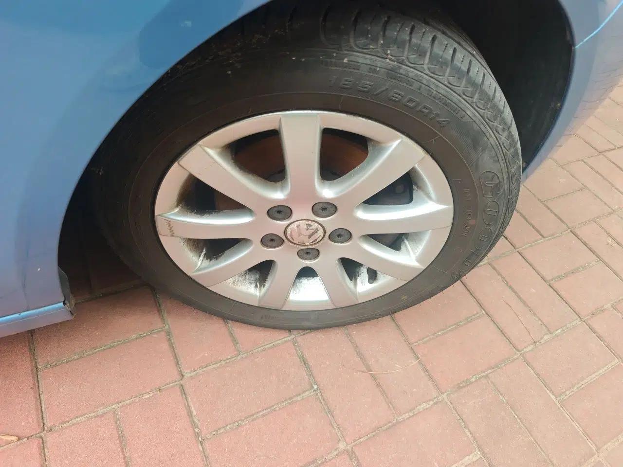 Volkswagen Polo 2009 Jingqing 1.4L Manual Shushang Edition — миниатюра 8