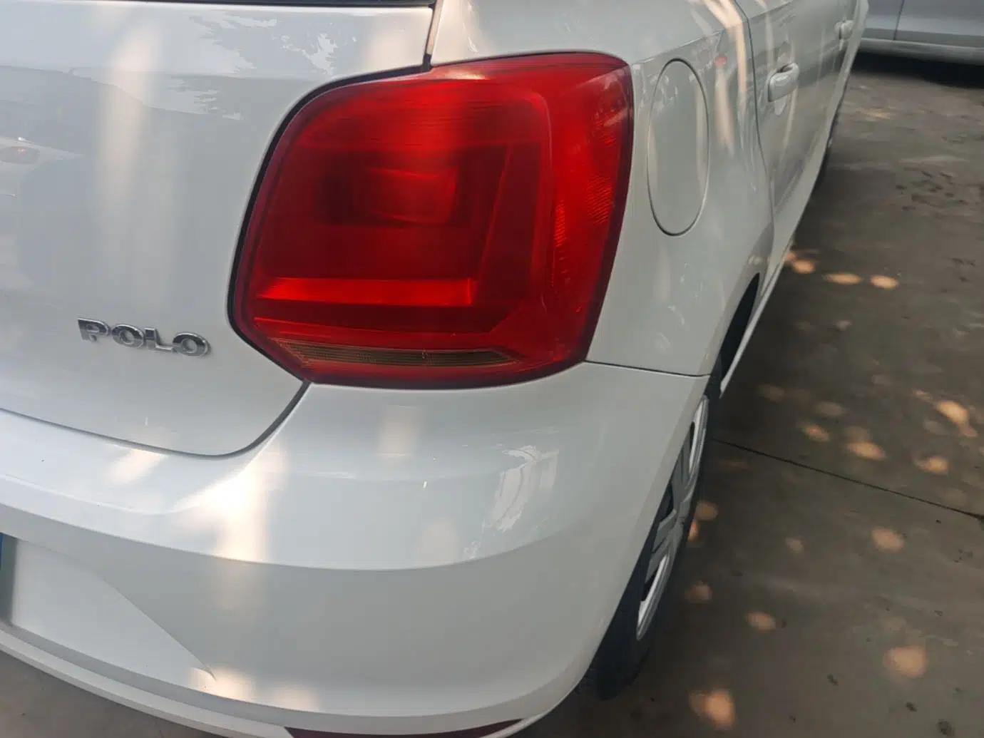 Volkswagen Polo 2016 1.4L Manual Fashion Model — миниатюра 9
