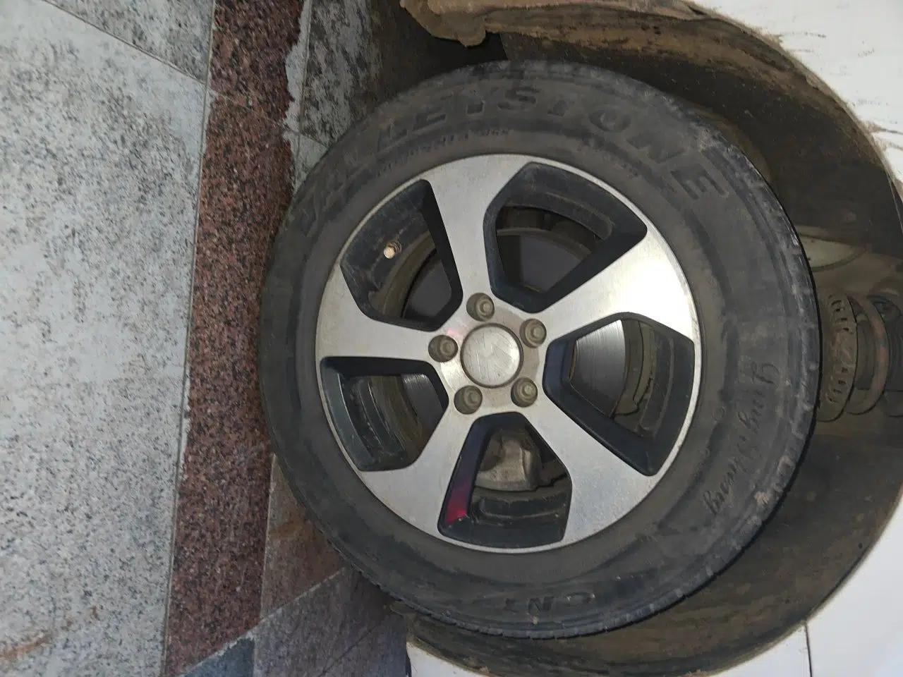 Volkswagen Polo 2013 1.4L Manual Fashion Edition — миниатюра 8