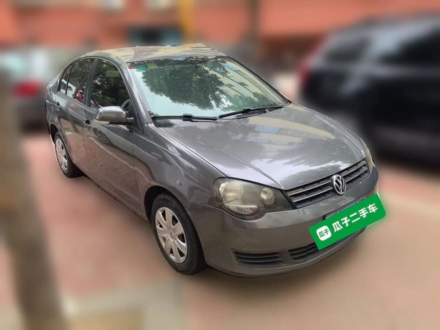 Volkswagen Polo 2011 Jingqu 1.4L Manual Sile Edition — миниатюра 3