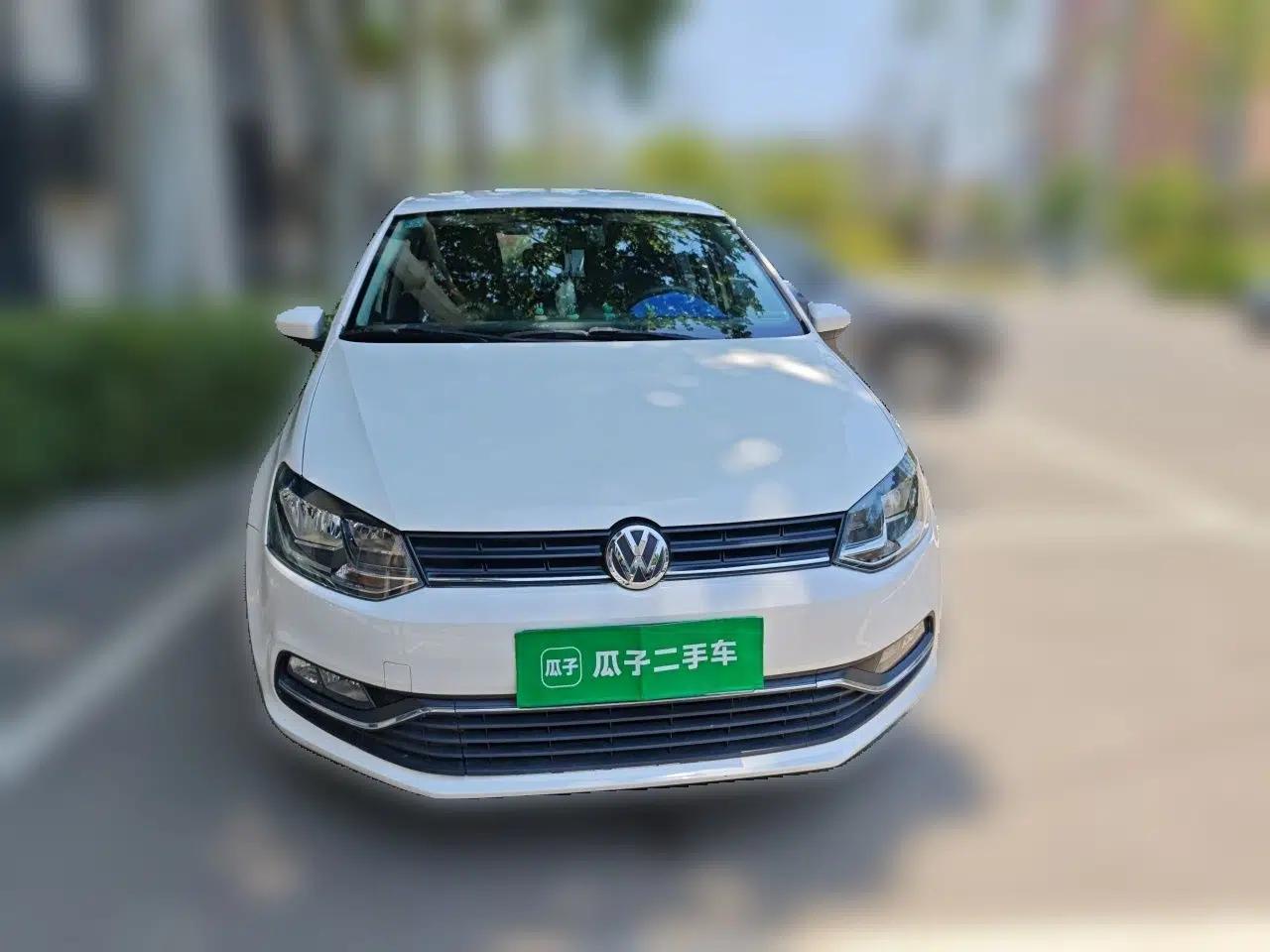 Volkswagen Polo 2014 1.6L Automatic Comfort Edition — миниатюра 2