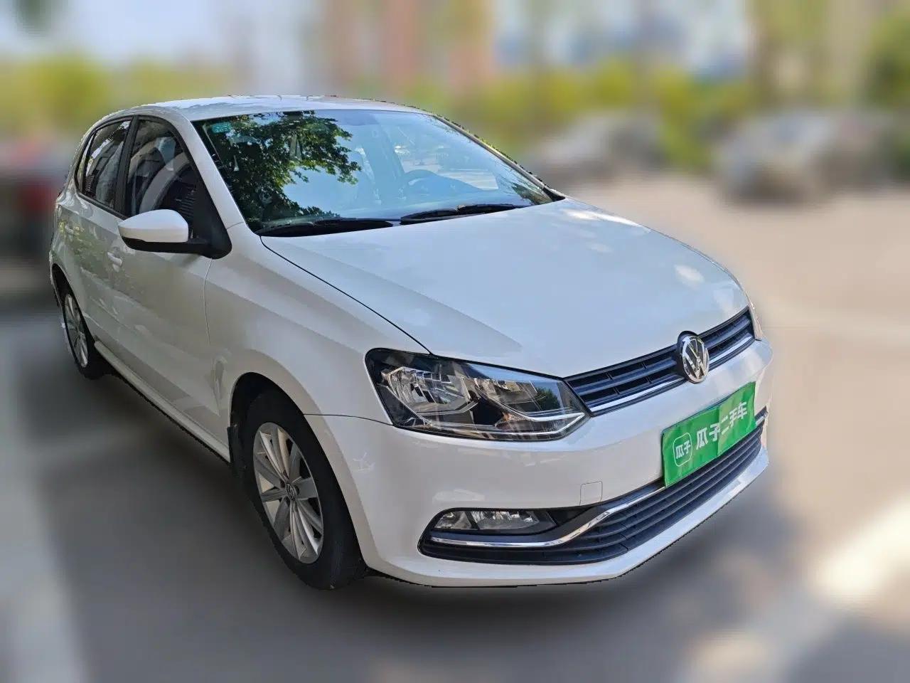 Volkswagen Polo 2014 1.6L Automatic Comfort Edition — миниатюра 3