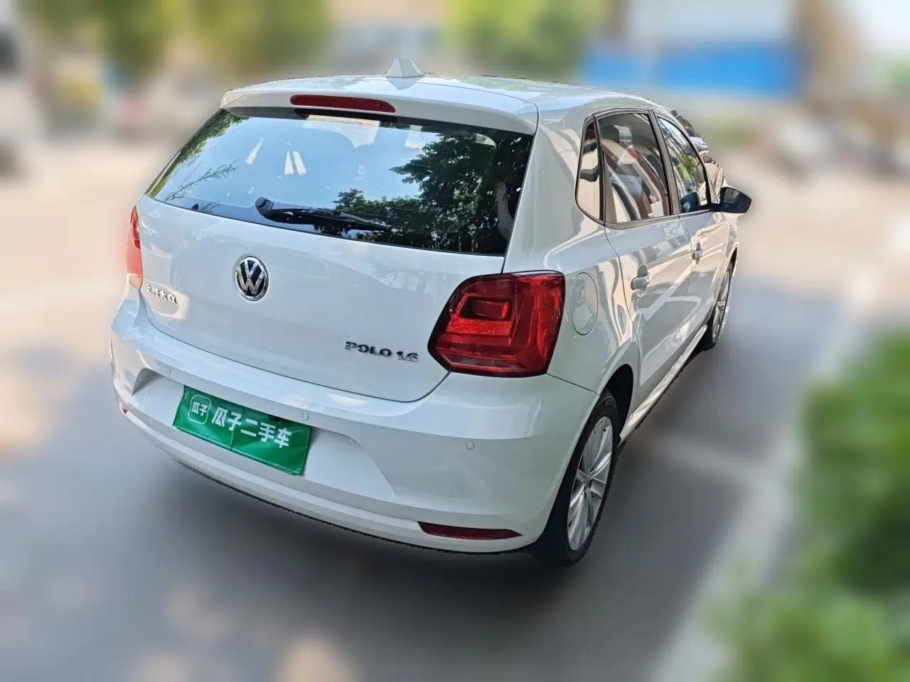 Volkswagen Polo 2014 1.6L Automatic Comfort Edition — миниатюра 6