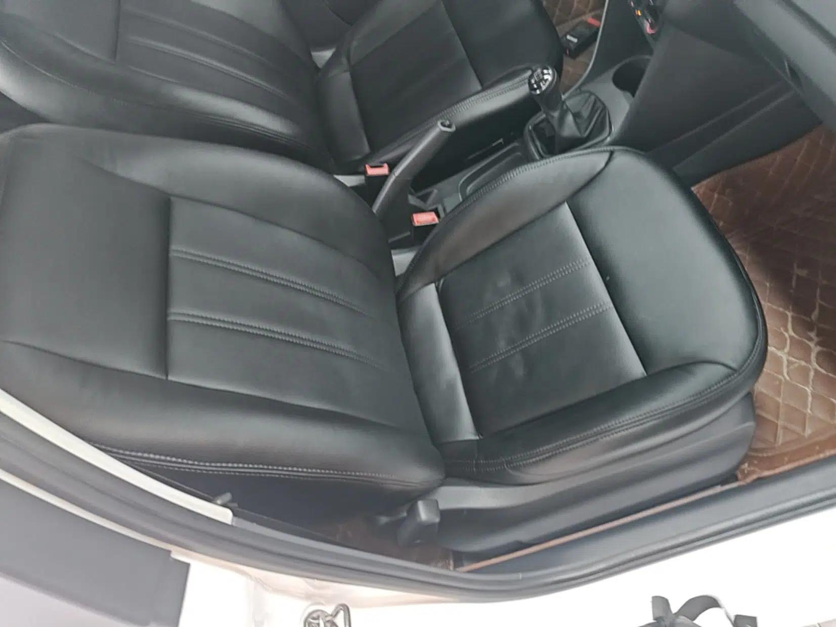 Volkswagen Polo 2016 1.4L Manual Fashion Model — миниатюра 19