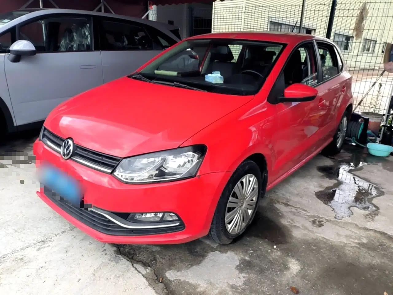 Volkswagen Polo 2016 1.6L Automatic Comfort Model — миниатюра 1