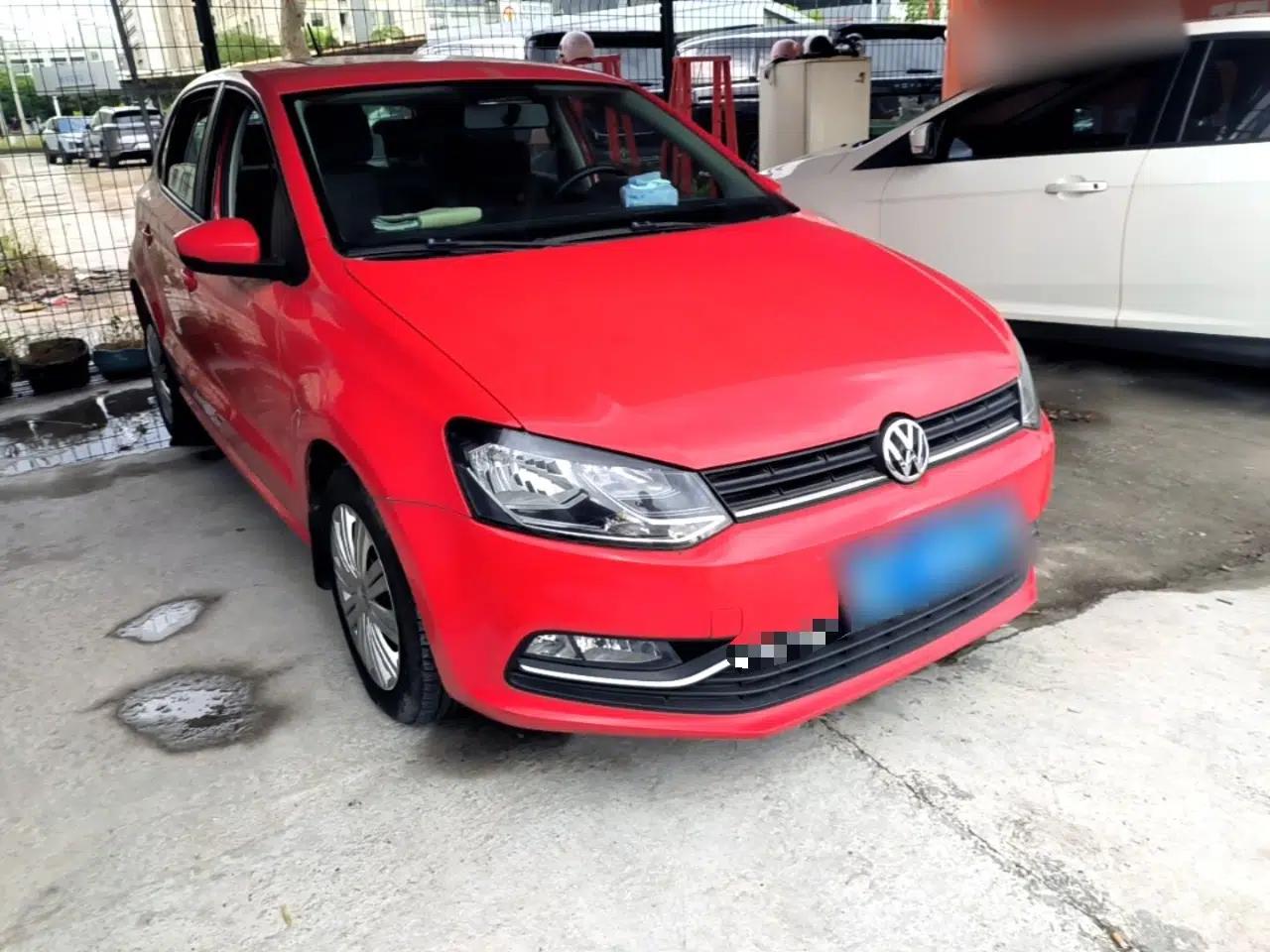 Volkswagen Polo 2016 1.6L Automatic Comfort Model — миниатюра 3