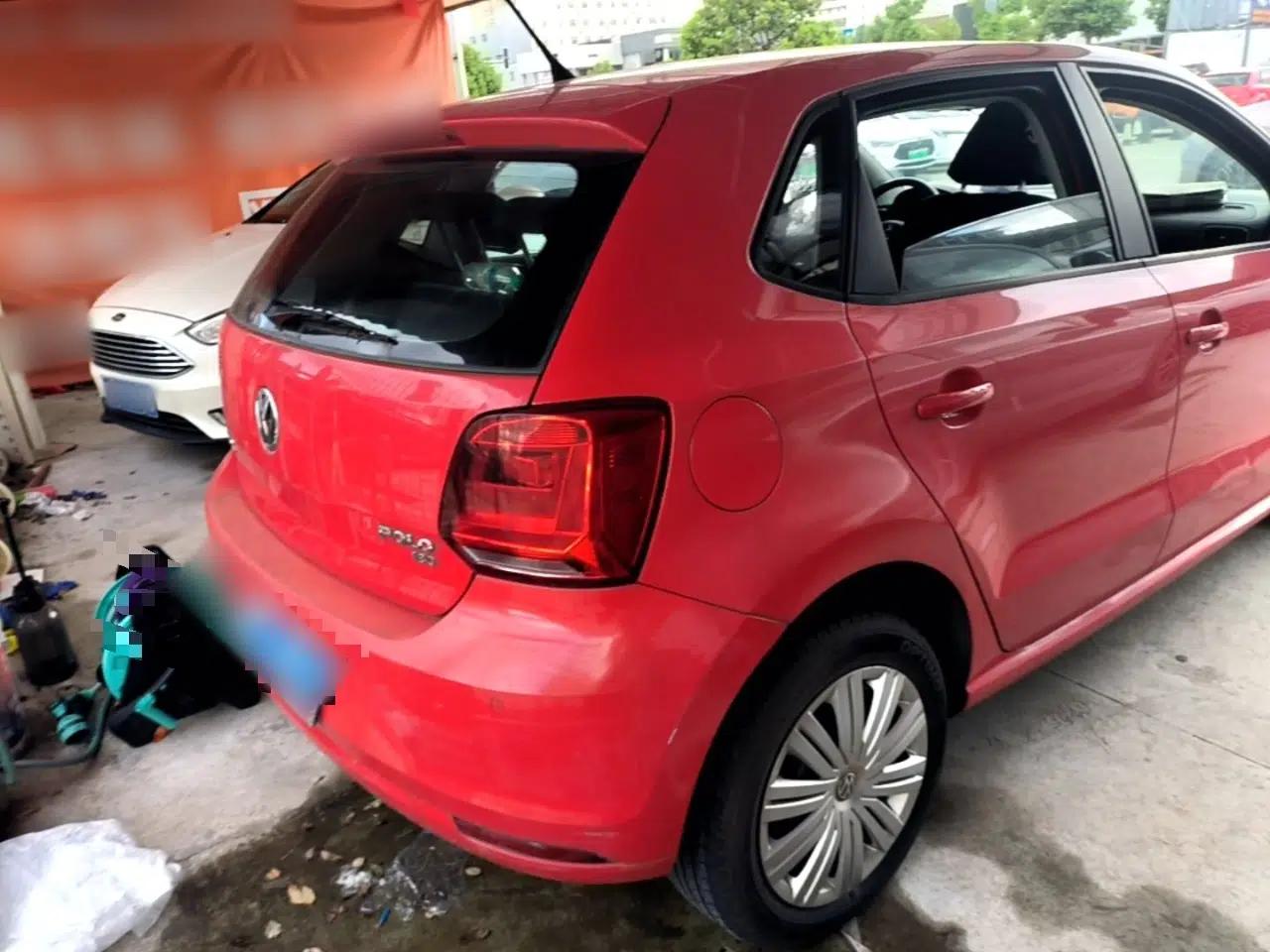 Volkswagen Polo 2016 1.6L Automatic Comfort Model — миниатюра 6