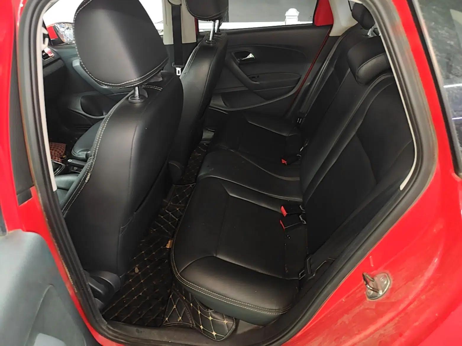 Volkswagen Polo 2016 1.6L Automatic Comfort Model — миниатюра 20