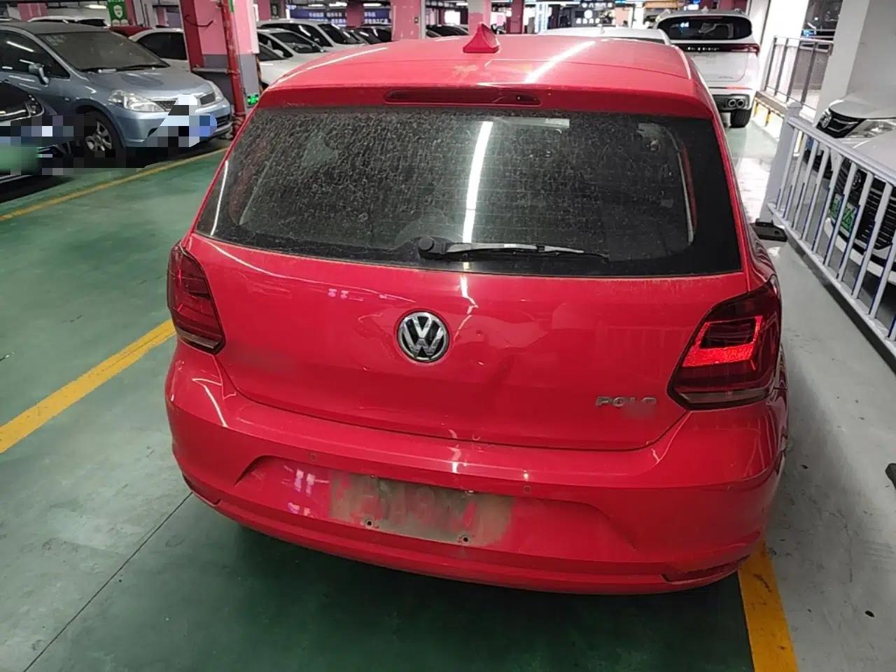 Volkswagen Polo 2016 1.6L Automatic Comfort Model — миниатюра 5