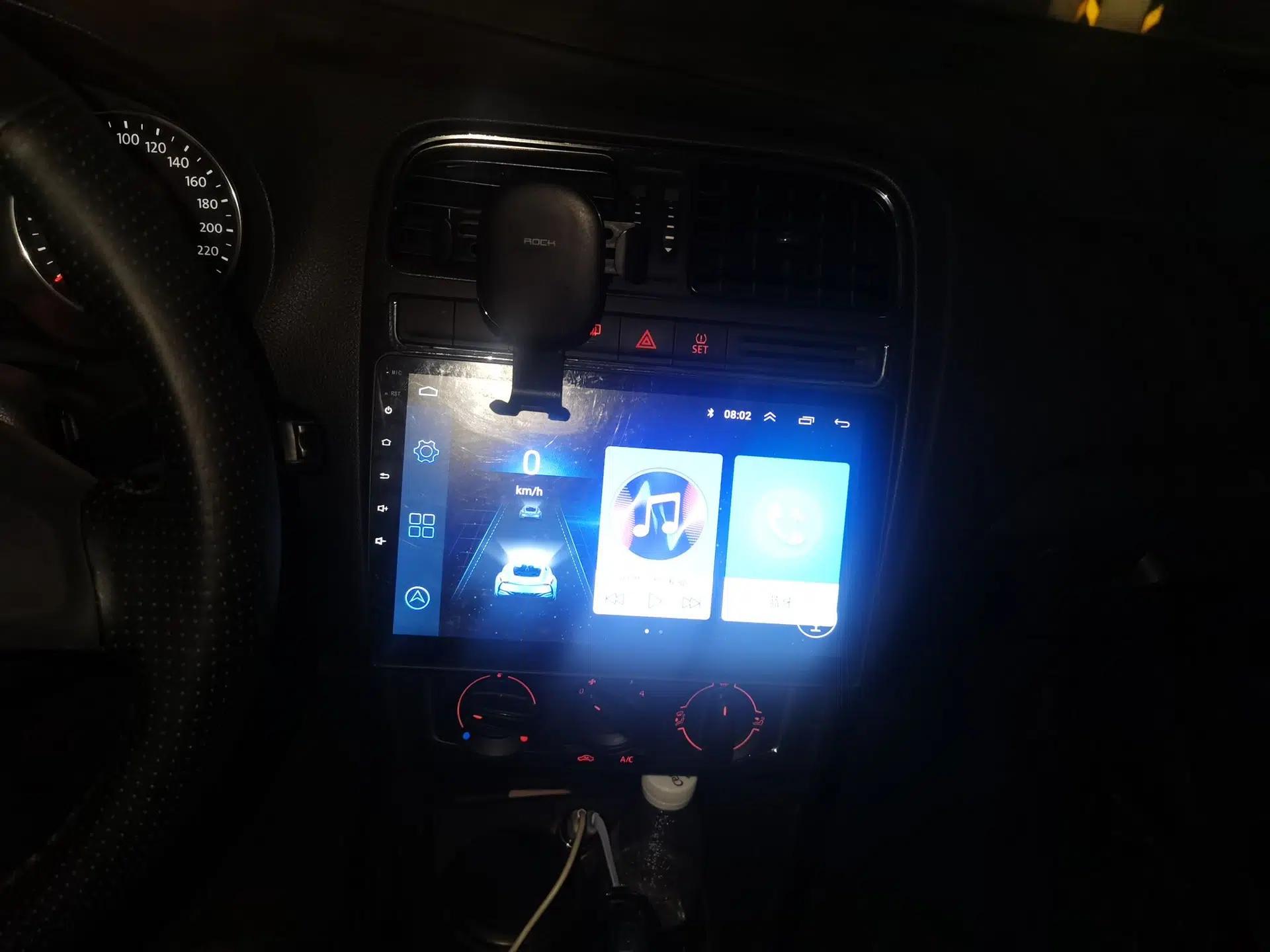 Volkswagen Polo 2014 1.4L Automatic Comfort Edition — миниатюра 13