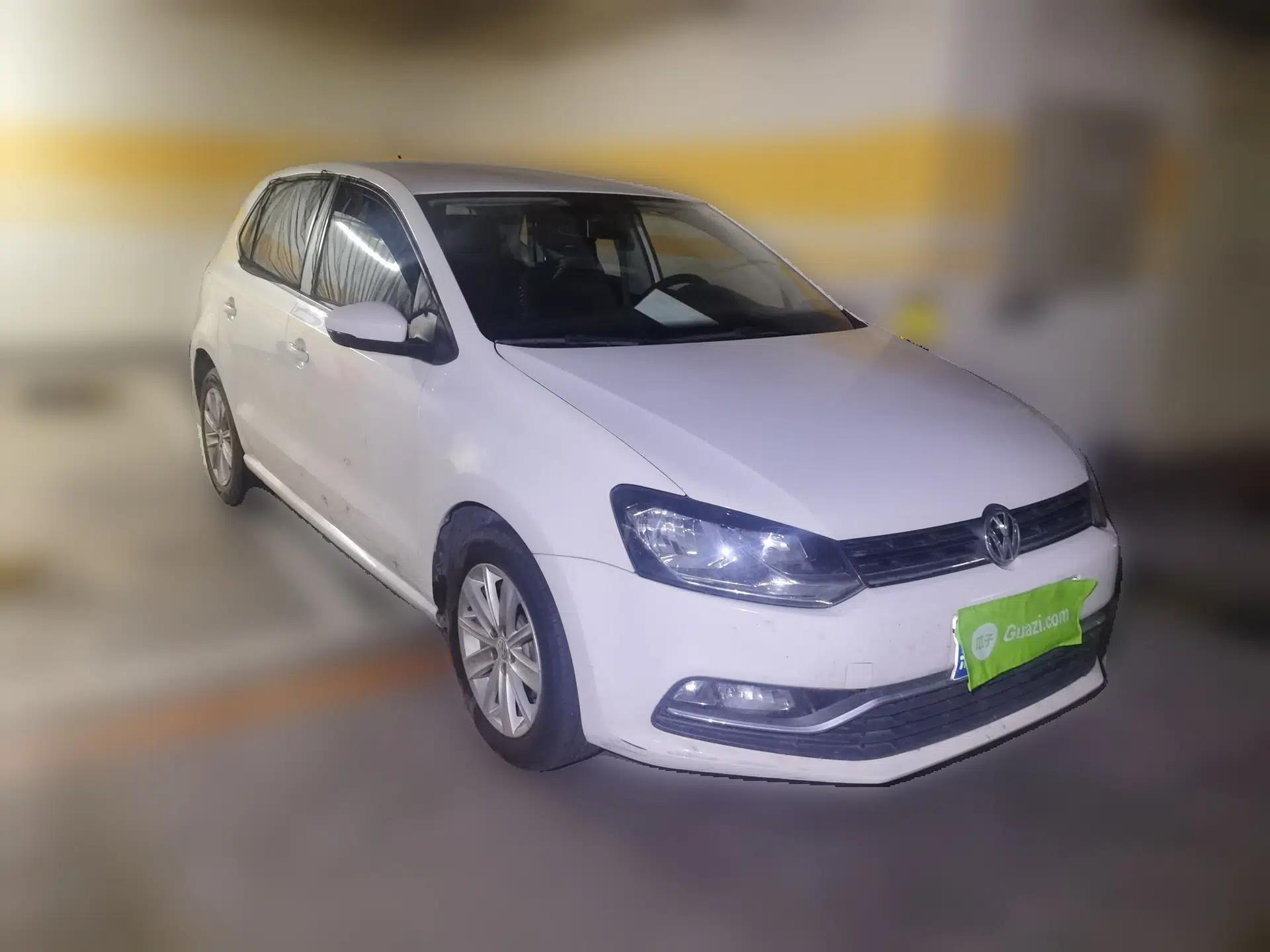 Volkswagen Polo 2014 1.4L Automatic Comfort Edition — миниатюра 3