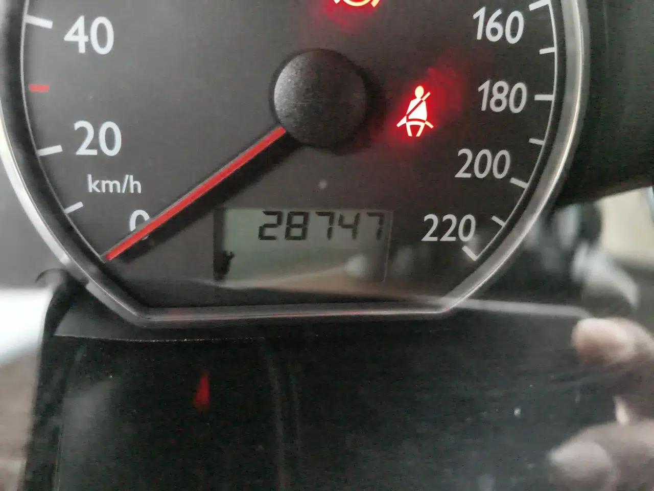 Volkswagen Polo 2011 Jingqu 1.6L Automatic Siku Edition — миниатюра 12