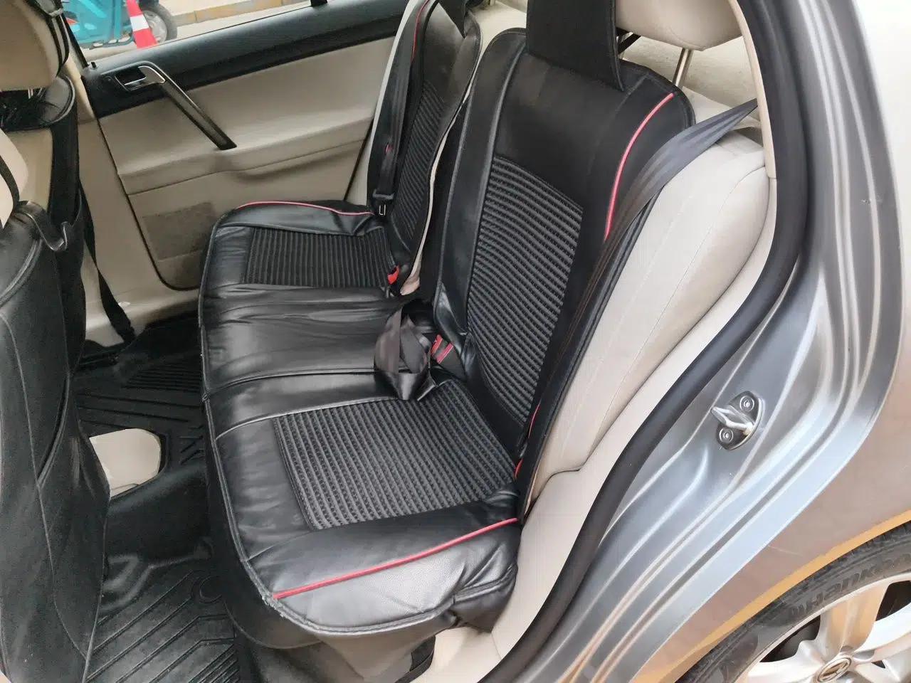 Volkswagen Polo 2011 Jingqu 1.6L Automatic Siku Edition — миниатюра 17