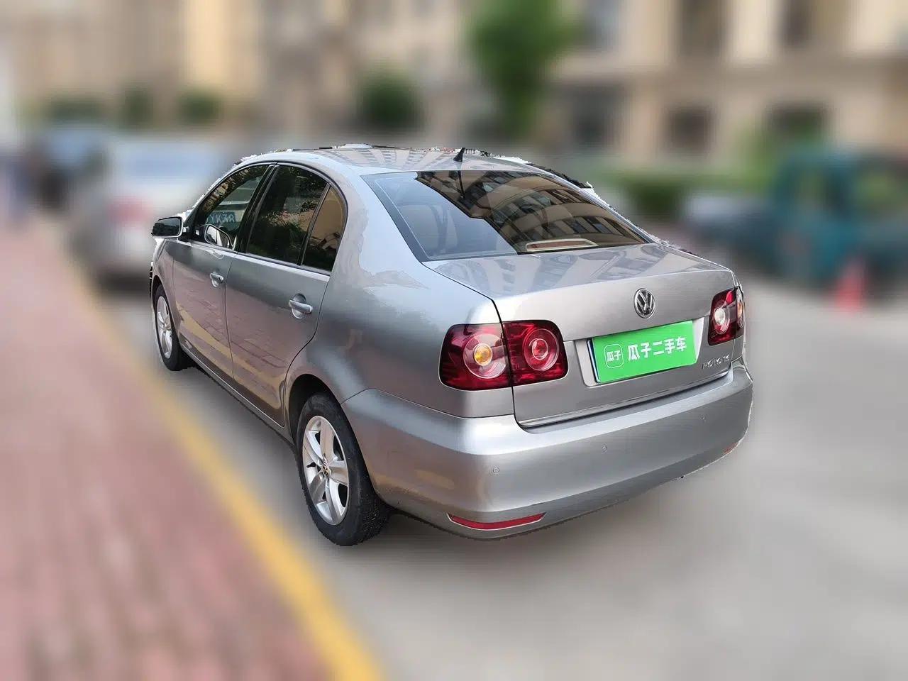Volkswagen Polo 2011 Jingqu 1.6L Automatic Siku Edition — миниатюра 4