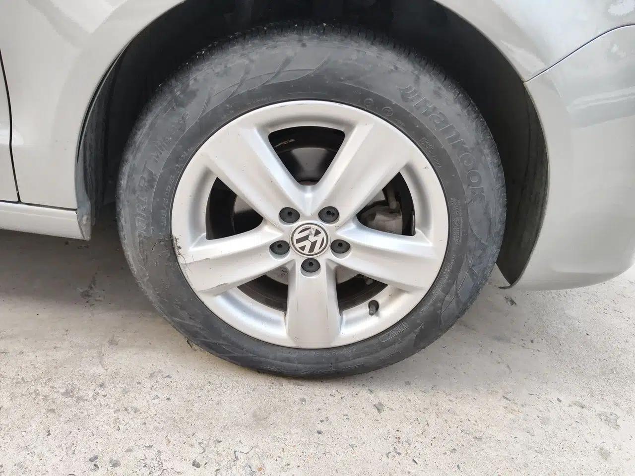 Volkswagen Polo 2011 Jingqu 1.6L Automatic Siku Edition — миниатюра 8