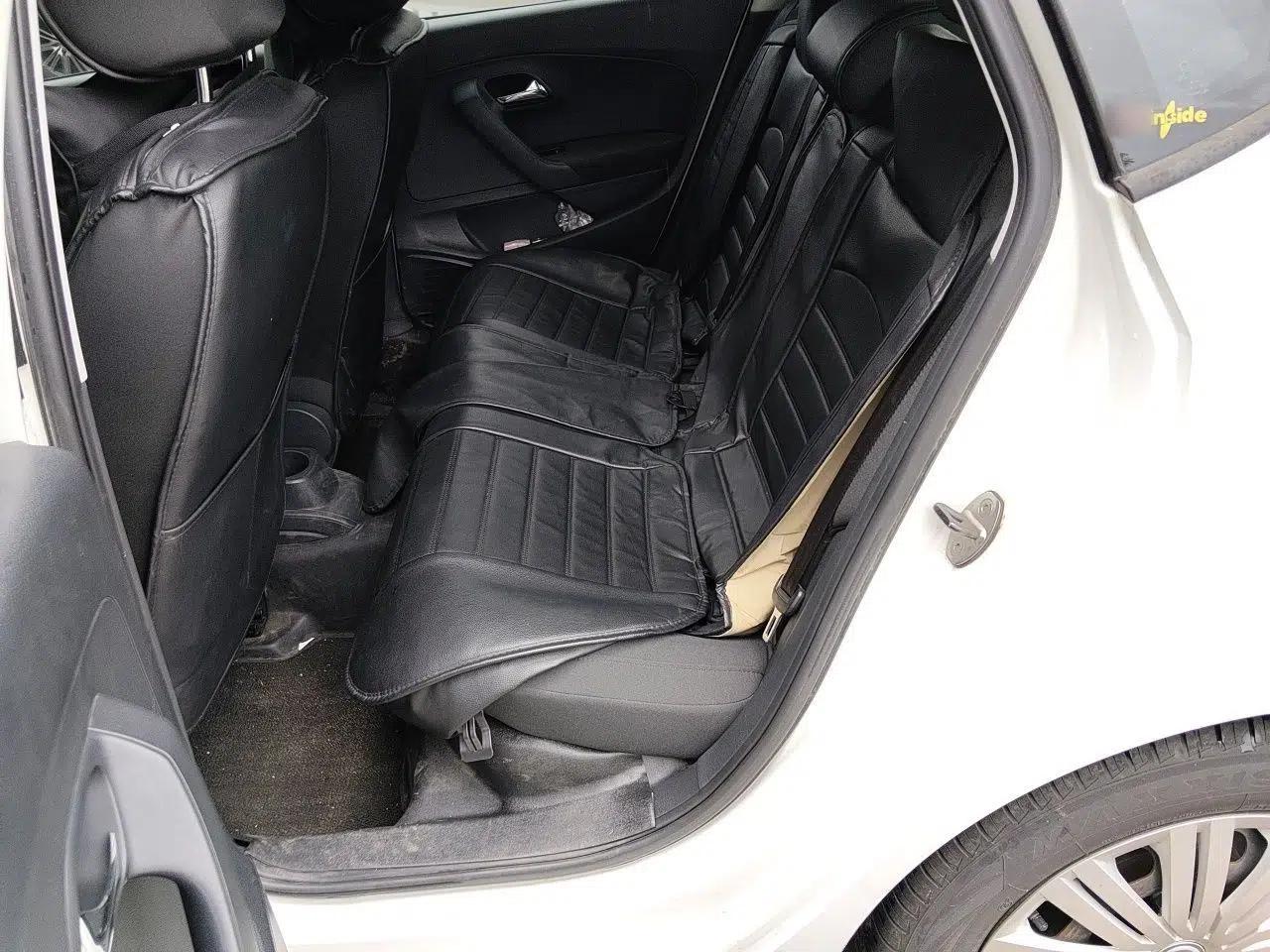 Volkswagen Polo 2016 1.6L Automatic Comfort Model — миниатюра 17