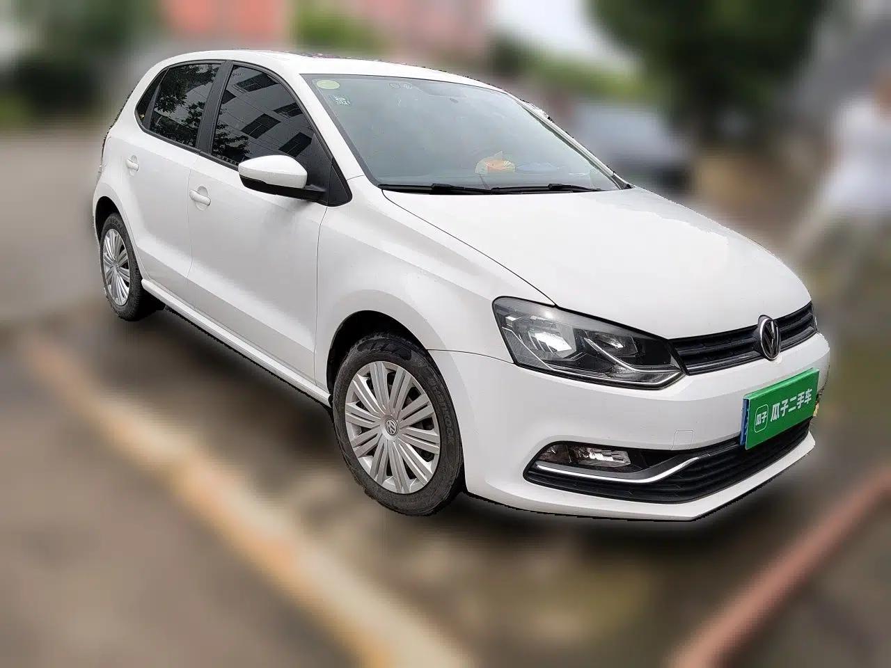Volkswagen Polo 2016 1.6L Automatic Comfort Model — миниатюра 3