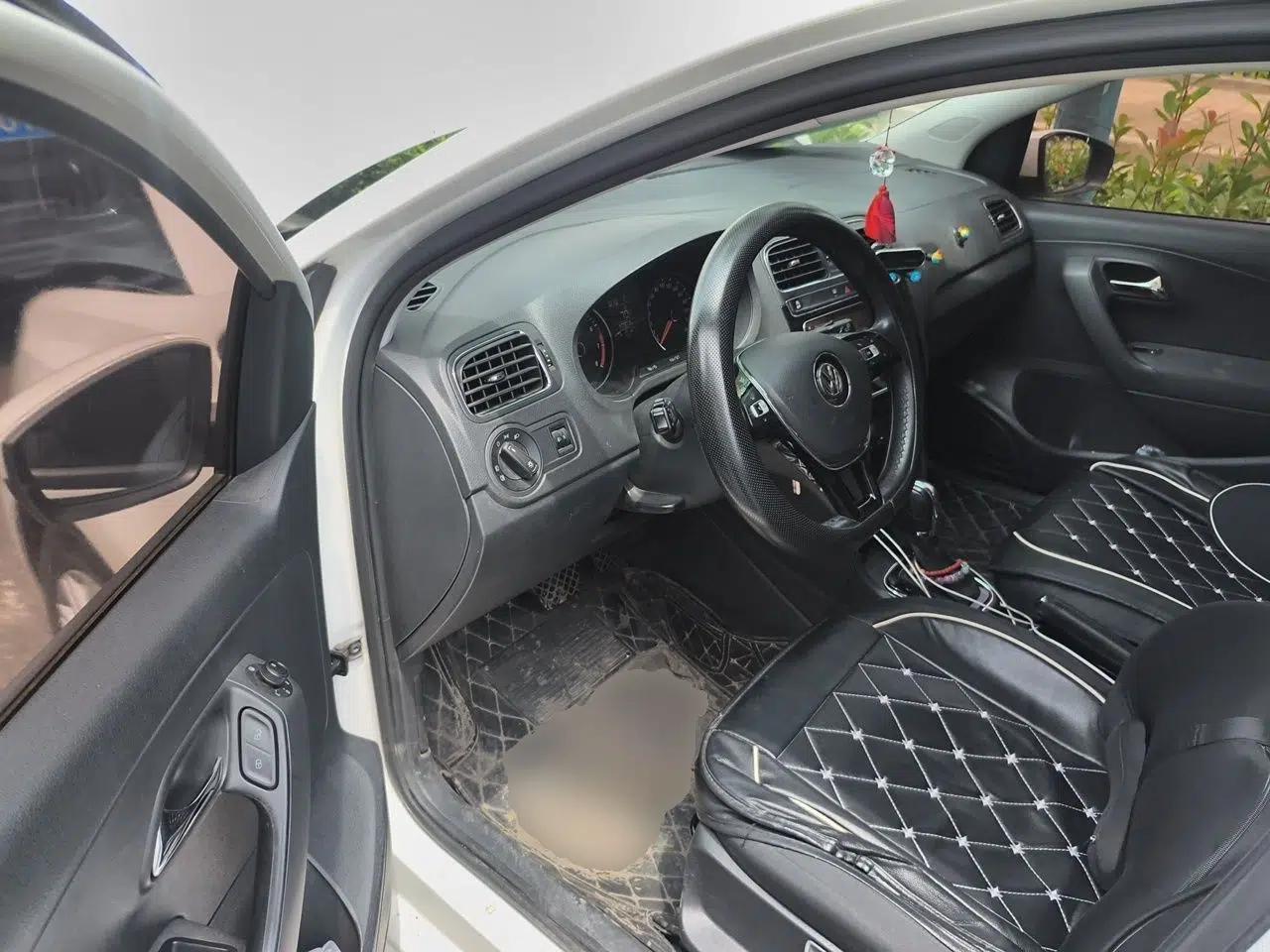 Volkswagen Polo 2018 1.5L Automatic Enjoyment Model — миниатюра 16