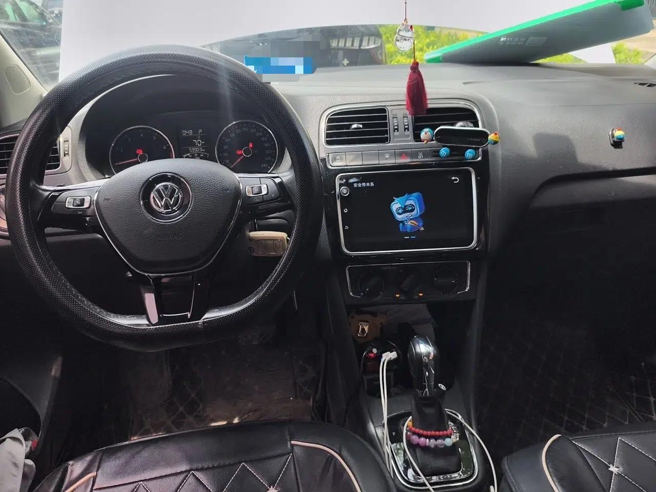 Volkswagen Polo 2018 1.5L Automatic Enjoyment Model — миниатюра 9