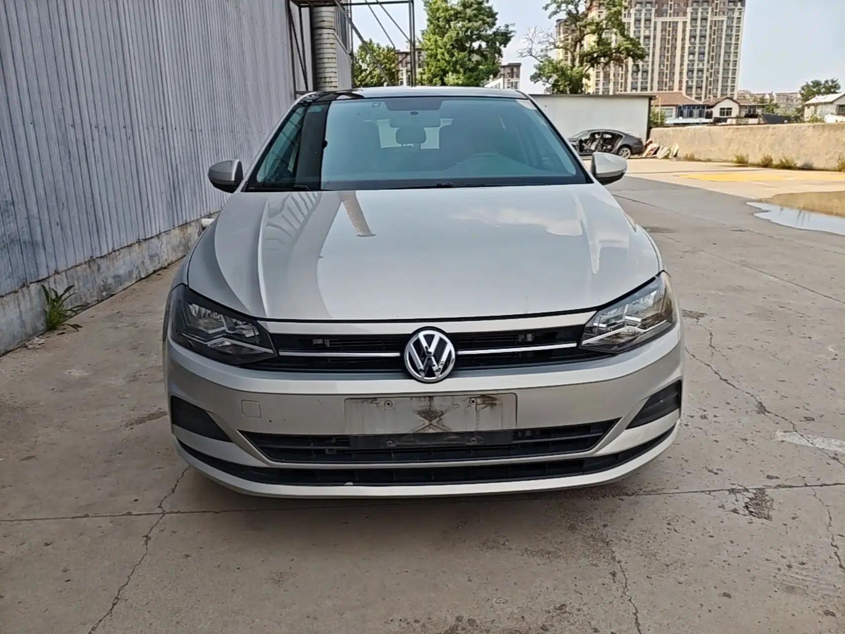 Volkswagen Polo 2019 Plus 1.5L Automatic Panoramic Enjoyment Edition — миниатюра 2