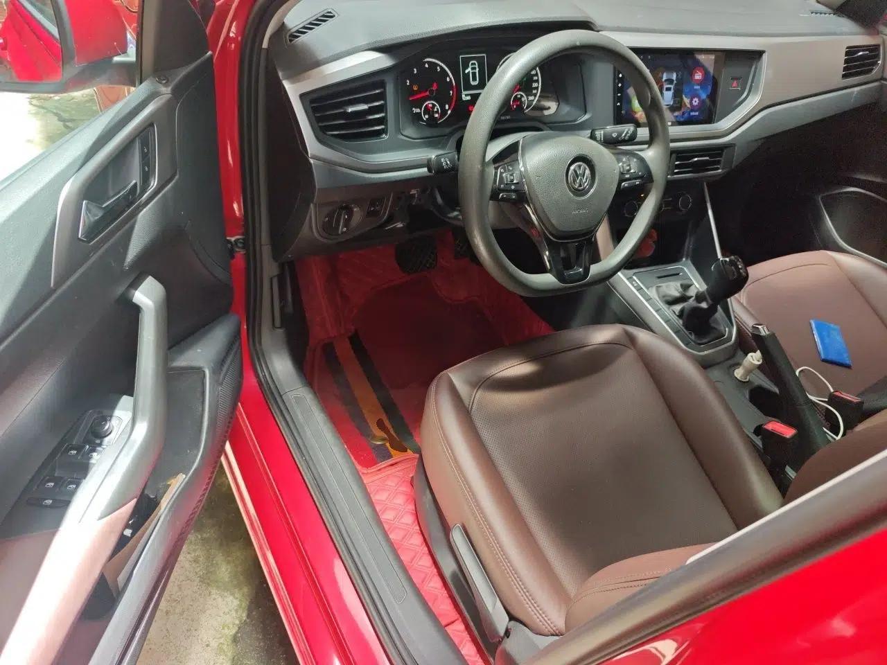 Volkswagen Polo 2019 Plus 1.5L Automatic Panoramic Enjoyment Edition — миниатюра 16