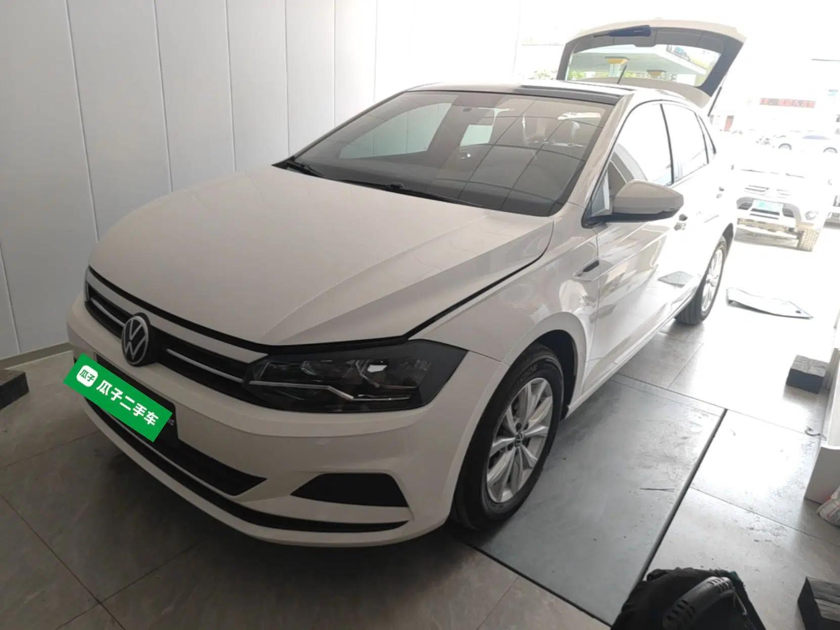Volkswagen Polo 2021 Plus 1.5L Automatic Colorful Tech Edition — миниатюра 1